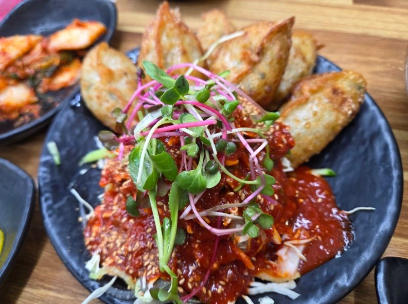 37080294b21aa4f9fb0995c7298324d2_1770125308_1381.jpg 스마일칼국수