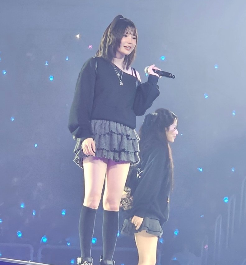 d75f2561c7641f9299700ce9fc19bb8f_1769953477_4449.jpg 프로미스나인 콘서트 후기|본무대 가까이에서 본 실물, 진짜 레전드였습니다
